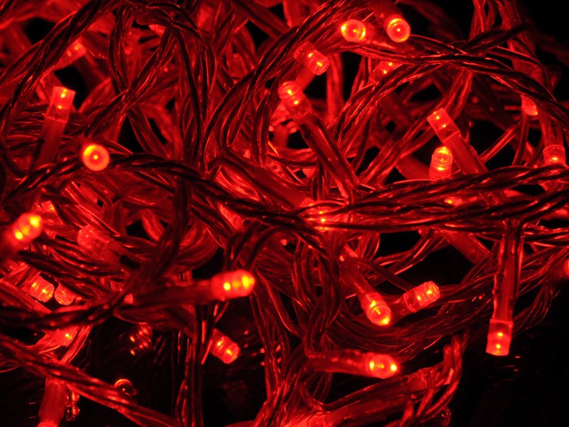 Vánoční osvětlení na stromeček 100x LED 10m červené + dárek Stylus pro kapacitní displeje zdarma