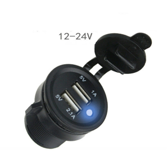 2x USB nabíječka, CL auto-zásuvka do panelu