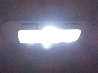 Auto LED žárovka W5W T10