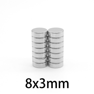 10 kusů Neodymový magnet 8 x 3 mm